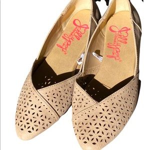 JellyPop memory foam flats, size 8.5